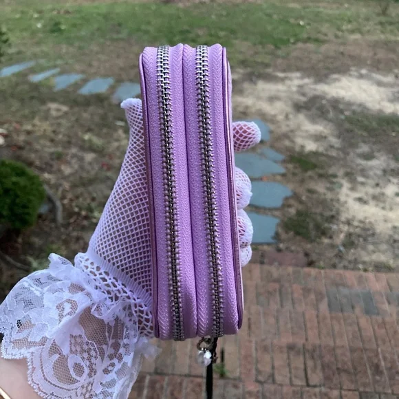 Juicy Couture String of Pearls Double Medium Zip Around Metallic/Velvet Wallet - Picture 6 of 14